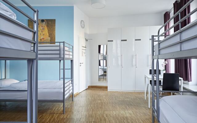 Übernacht HostelHotelHome