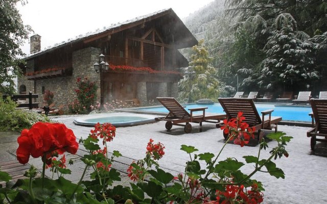 Relais Mont Blanc Hotel & Spa