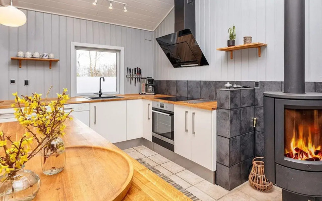 4 Person Holiday Home in Vinderup
