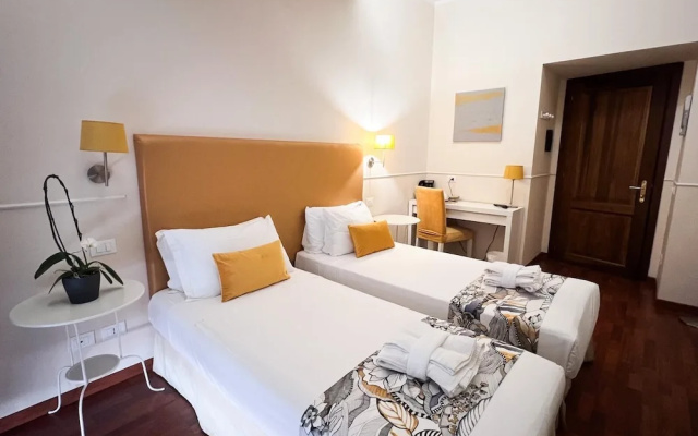 Caesar Place Roma