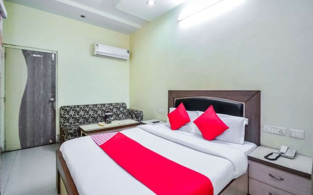 Oyo 2722 Hotel Prince