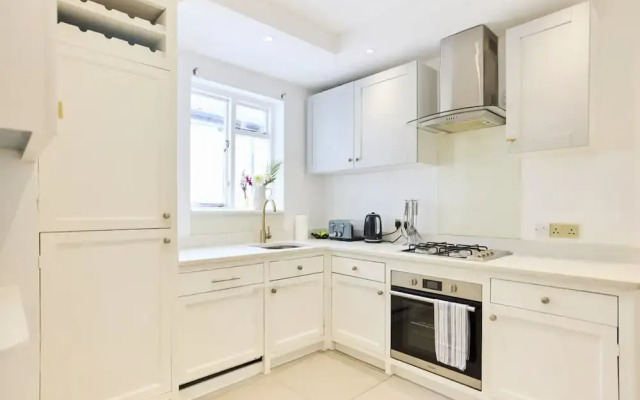 The Fulham Arms - Elegant 3bdr Flat With Terrace