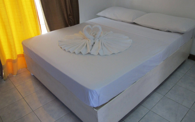 Mito's Palace Boracay
