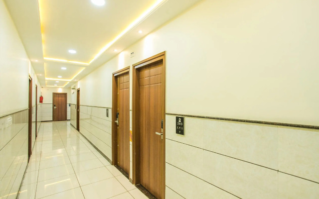 OYO 16473 Ring View Hotels