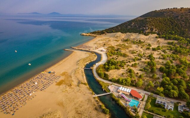 Kalogria Beach Apartments