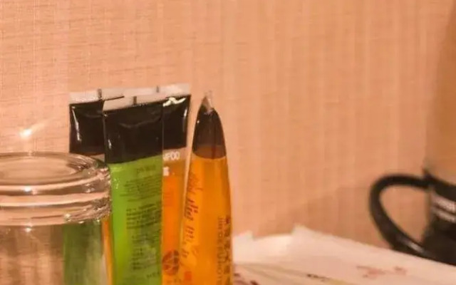 Zhengzhou Jindefu Hotel