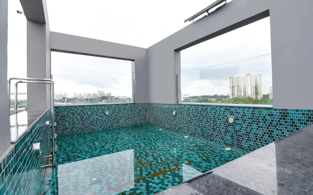 Fabhotel Prime The Water View Residency