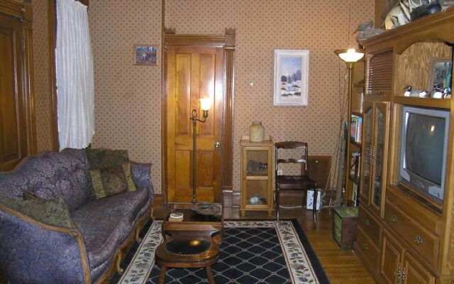 Queen Anne Guest House