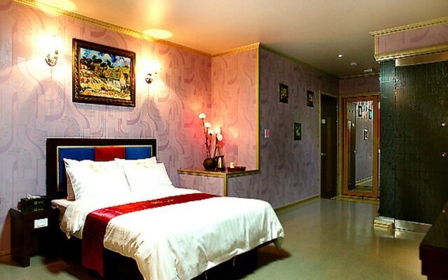 Sol Motel