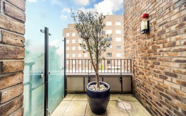 Barking Bright Apartment With 2 Bedrooms