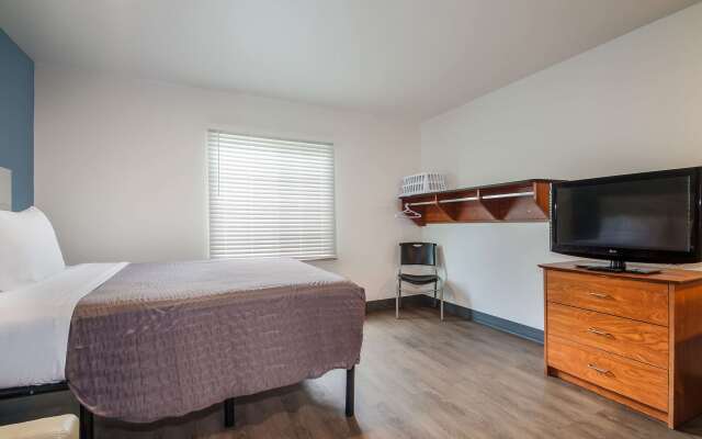 WoodSpring Suites Charleston Ashley Phosphate