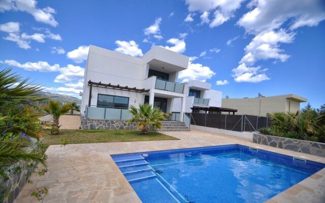 Paradise House