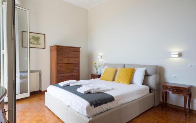 Bayview Posillipo, brand new apartment for 6, stunning view on bay