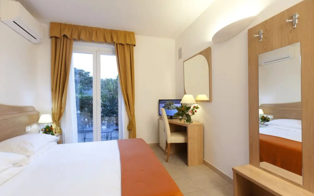 Hotel Villa Smeraldo