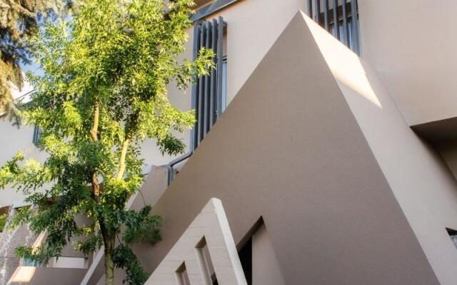 Hotel Leonardo