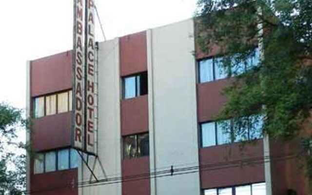 Hotel Ambassador