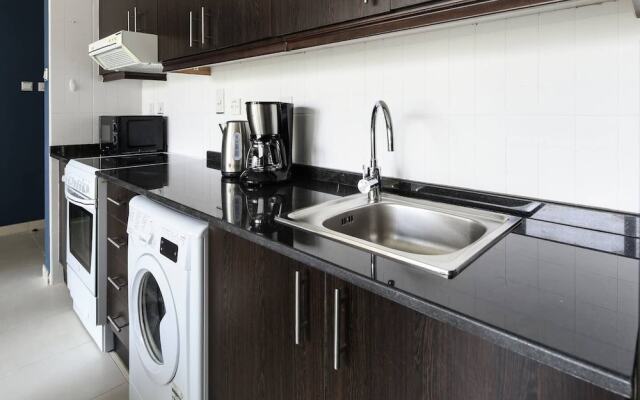 Enticing Studio in Dubai Marina - Next to Beach!