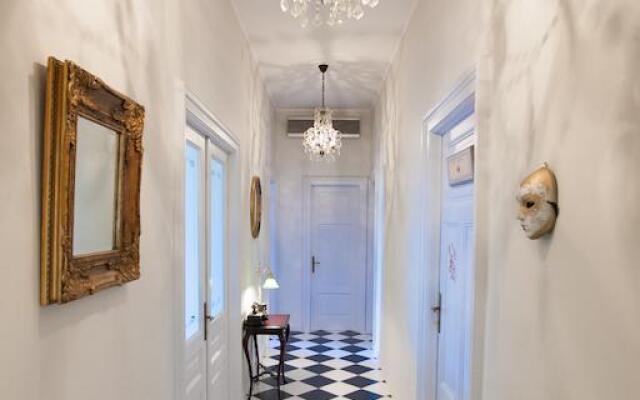 Luxury Seaview Apartment