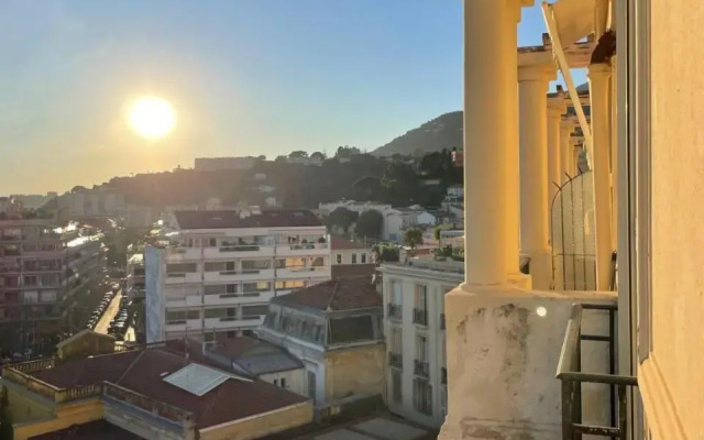 Studio Menton, 1 pièce, 2 personnes - FR-1-647-8