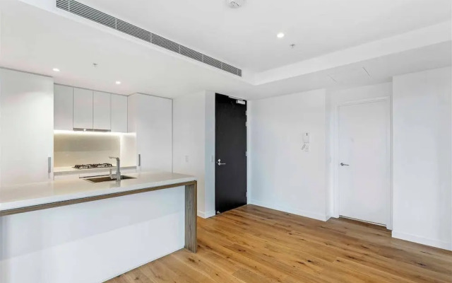 Top Floor Luxury Apartment Rooftop Pool CBD