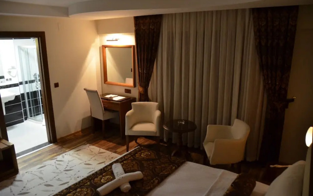 Saadet Grand Boutique & Business Hotel