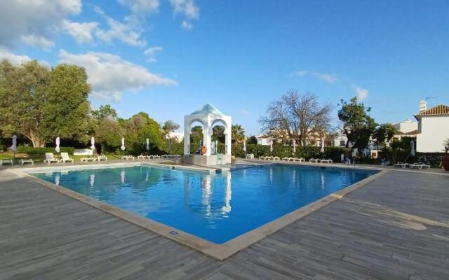 Quinta Velha Village