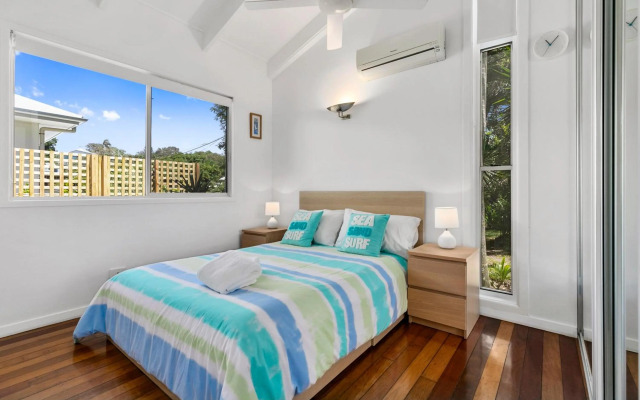 Tranquil & tropical, Sunshine Beach