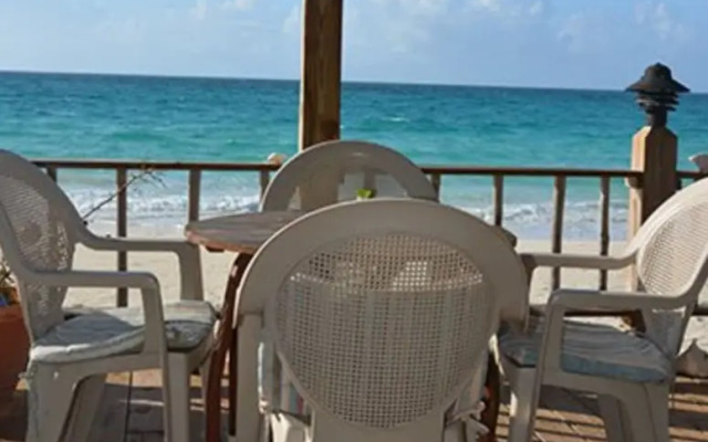 Pigeon Cay Beach Club