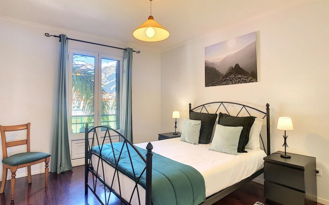 Sea N' Sun Apartment