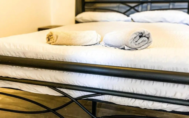 Stunning 3-bed House in London With Free Parking