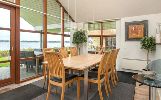 6 Person Holiday Home in Egernsund-by Traum