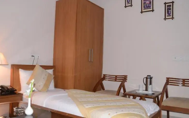 Hotel The League Gurgaon