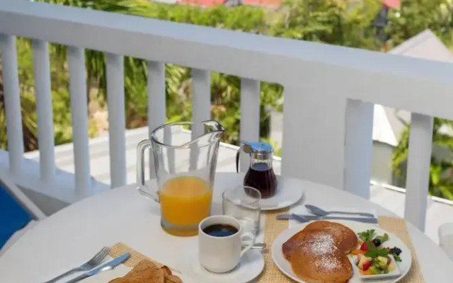 La Vista Beach Resort