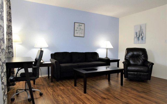 Victoria Palms Inn & Suites