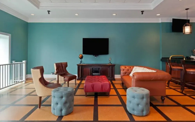Virginia Crossings Hotel, Tapestry Collection By Hilton