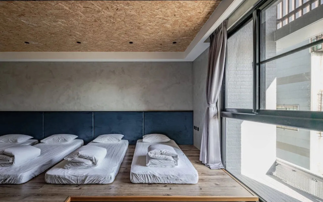 Oinn Hotel & Hostel Tainan