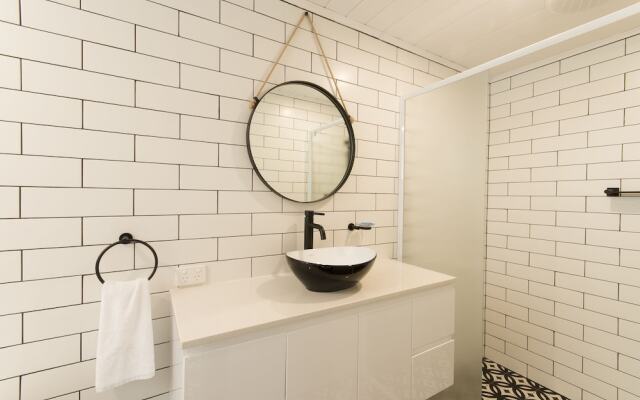 The Manor Basket Range