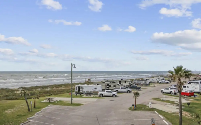 Seascape Resort Beachfront Condos