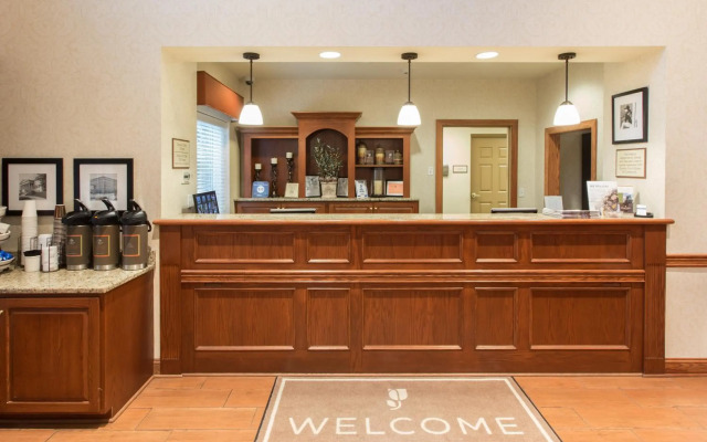 Country Inn & Suites by Radisson, Buffalo South I-90, NY