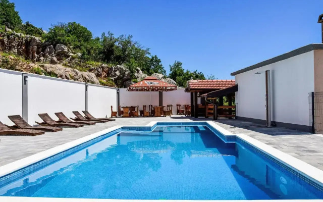 Apartment Cesarica 3