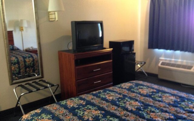 Econo Inn and Suites