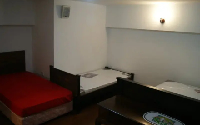 Ahnaf Guest House