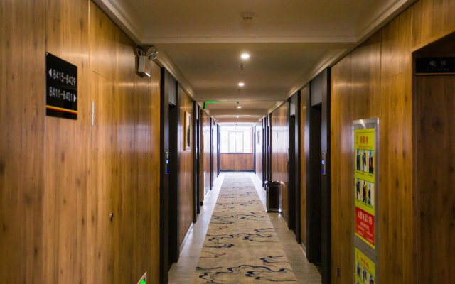 Super 8 Select Hotel (Anhui Xinhua University Jingui Metro Station) – Hotel Rooms – Hefei