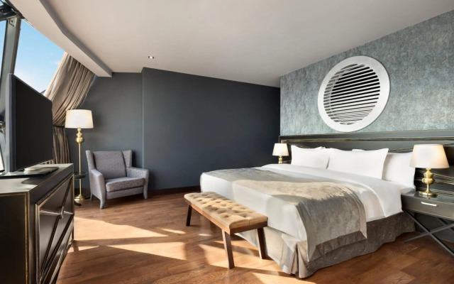 Swissotel The Stamford, Singapore