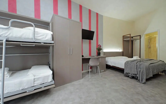Termini Comfort rooms by Flatinrome
