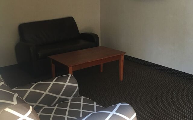 Ramada Rockville Centre