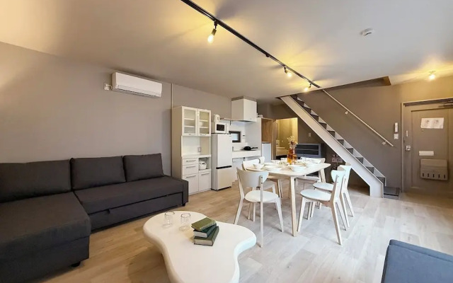 Reno bld 301