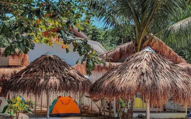 Manawari Beach Resort