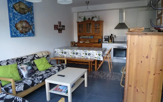 Apartamento Moderno En Llança - 1007