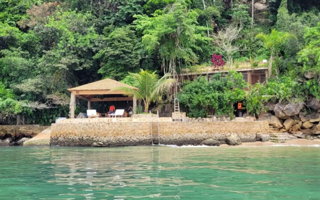 REFUGIO na frente do mar em Ilha de Araujo